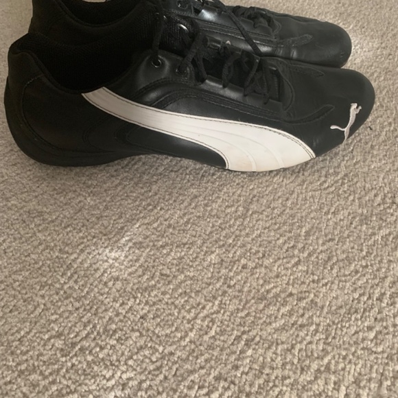 Running shoes - Picture 2 of 2